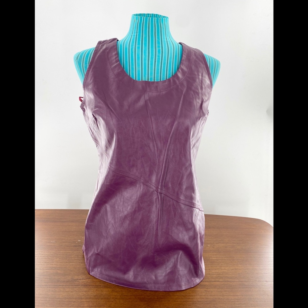 Lilly Saraí Top Plum Vegan Leather Sz 8/9